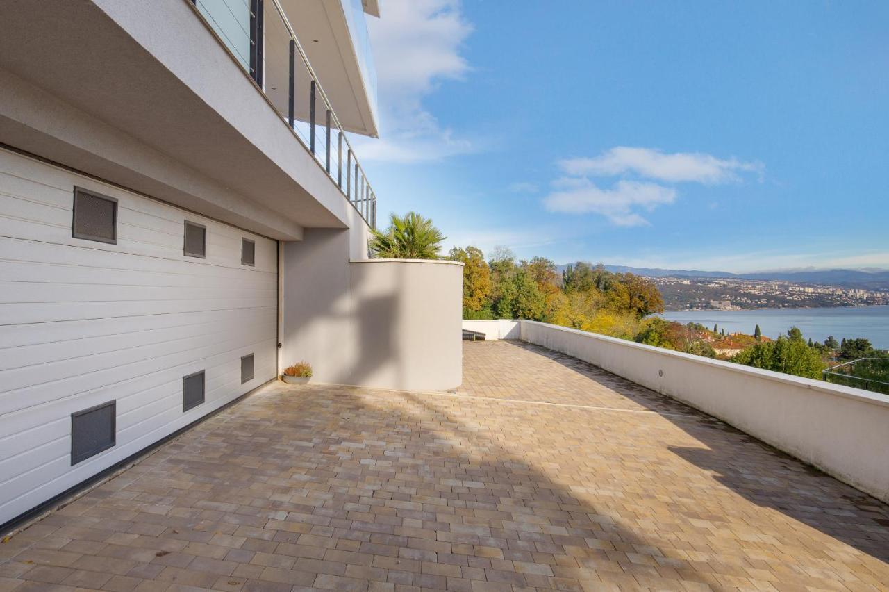 Apartment Palmas Opatija Eksteriør billede
